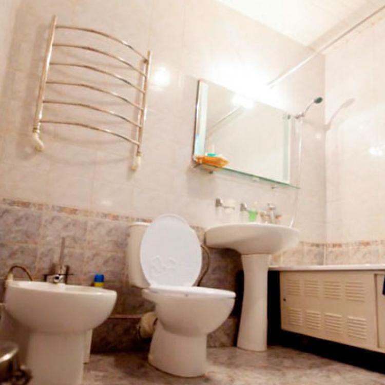 Ванная комната в 2 местном 3 комнатном Люксе санатория Кирова. Железноводск